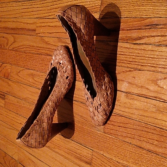 Urban Vintage Heels - Picture 5 of 8